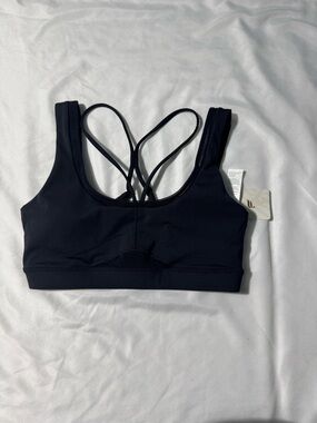Fabletics Motion365+ Mesh Medium Impact Sports Bra – Black | Size M | NWT